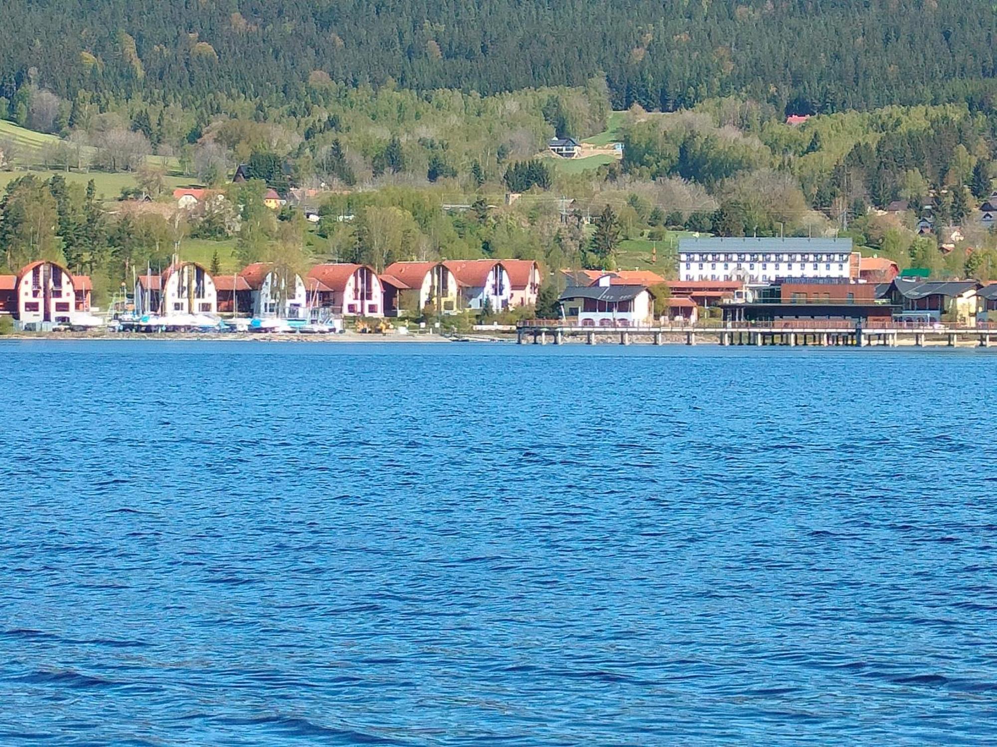 Apartman Aja - Lipno Nad Vltavou Lipno nad Vltavou Exterior foto